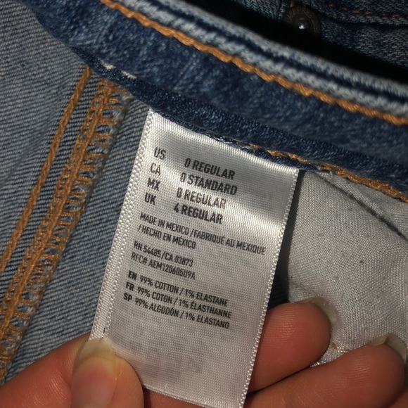 American eagle ripped jeans - Picture 4 of 4